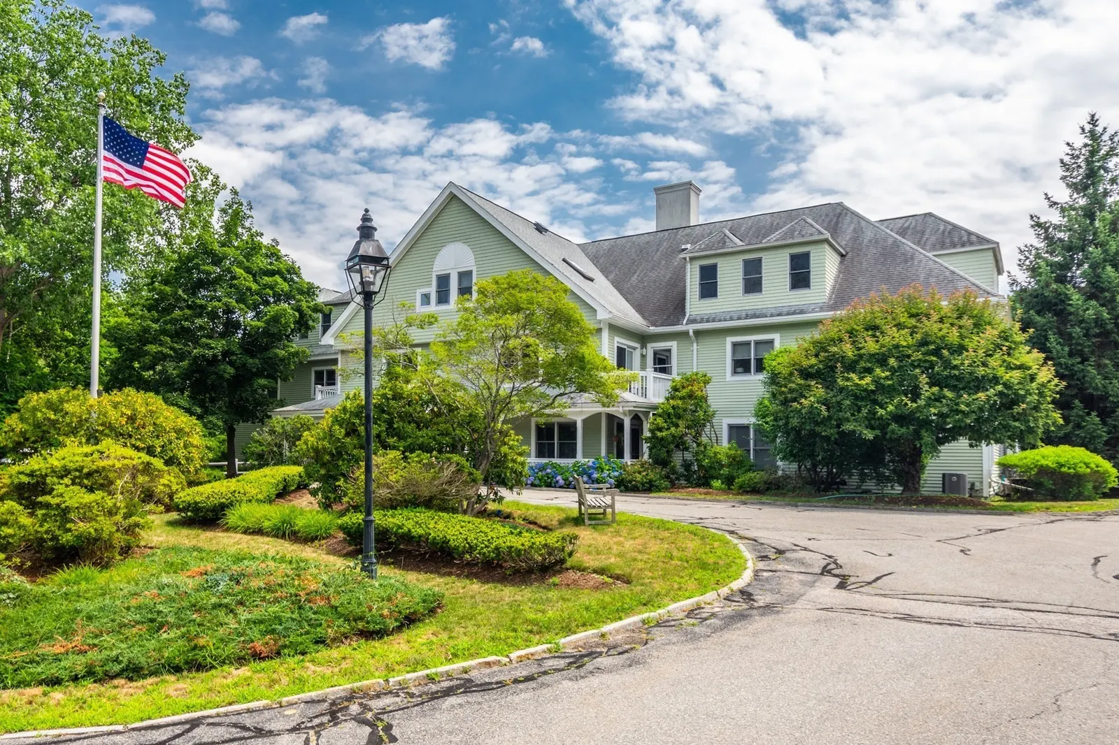 140 Lincoln Road #218, Lincoln
