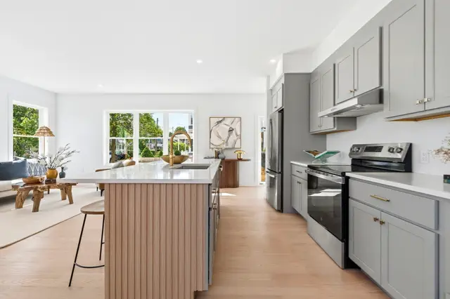 30 Emerald Road