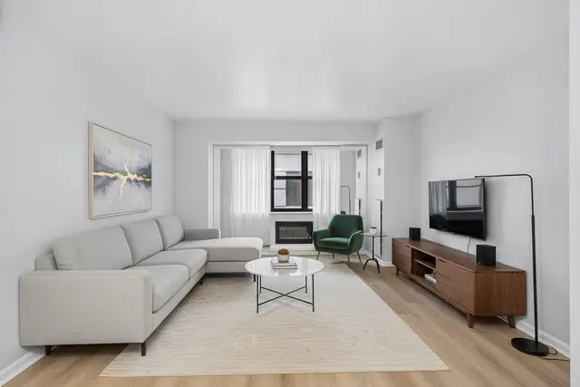 170 Tremont Street #204