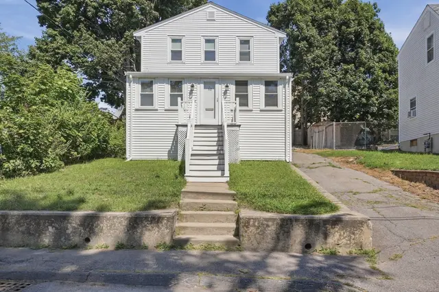 112 Stoughton St