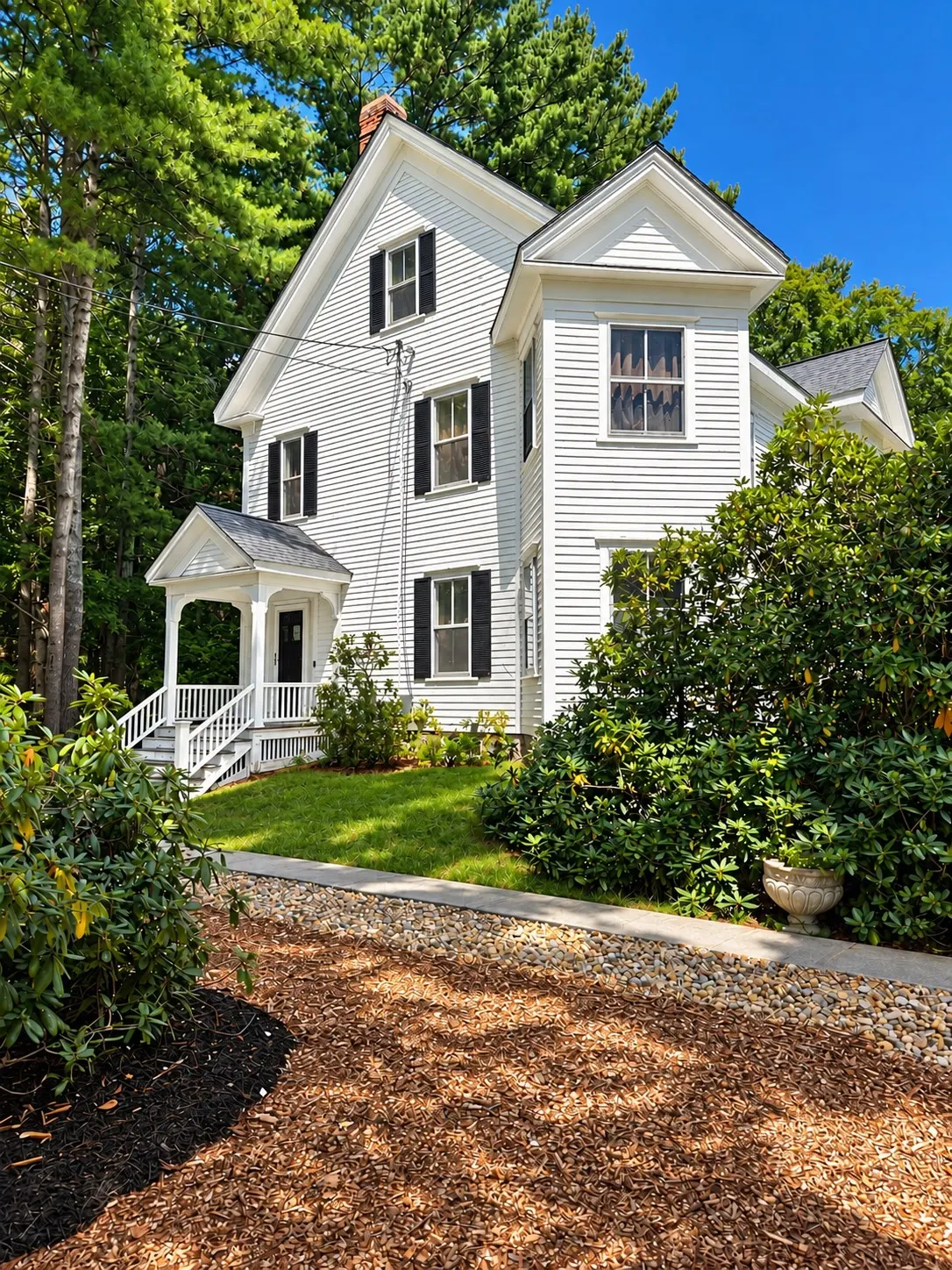 43 Upland Road, Sharon