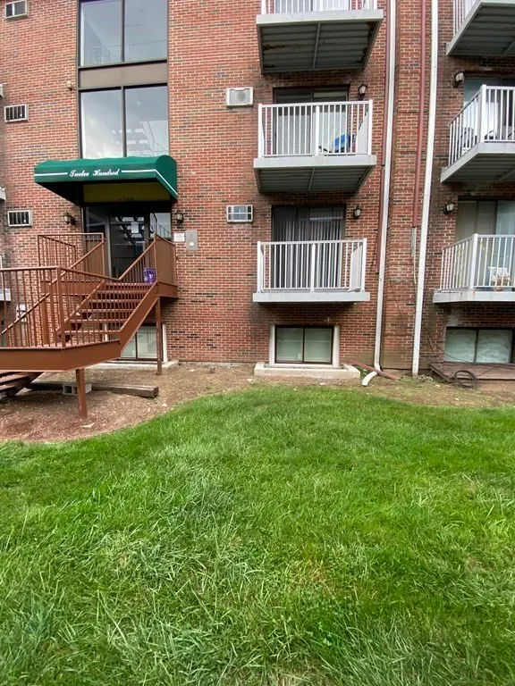 1186 Worcester Road #1211, Framingham