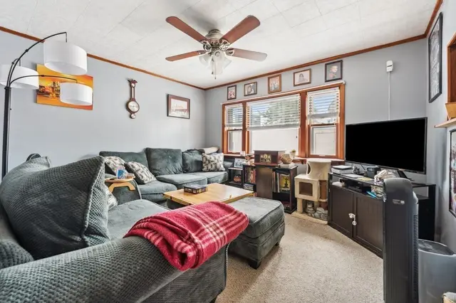 88 Woodsworth