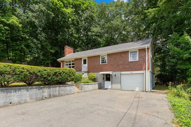 149 Palfrey St