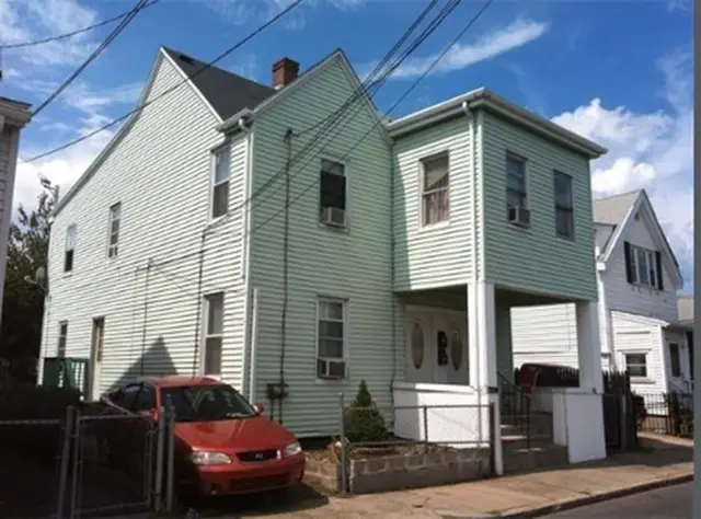 40 Kelvin St #1