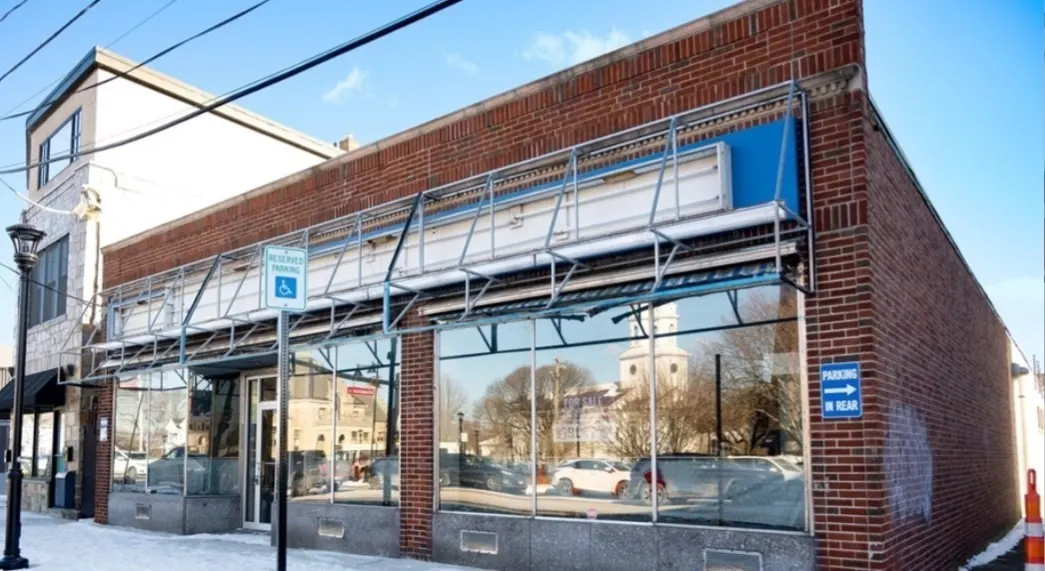 101 Pleasant St, Weymouth