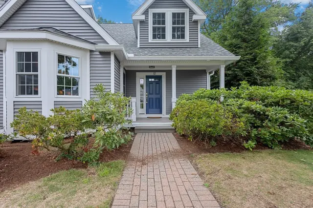 12 Highcroft Way #12