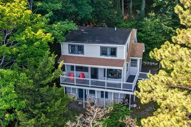 30R Morses Pond Road