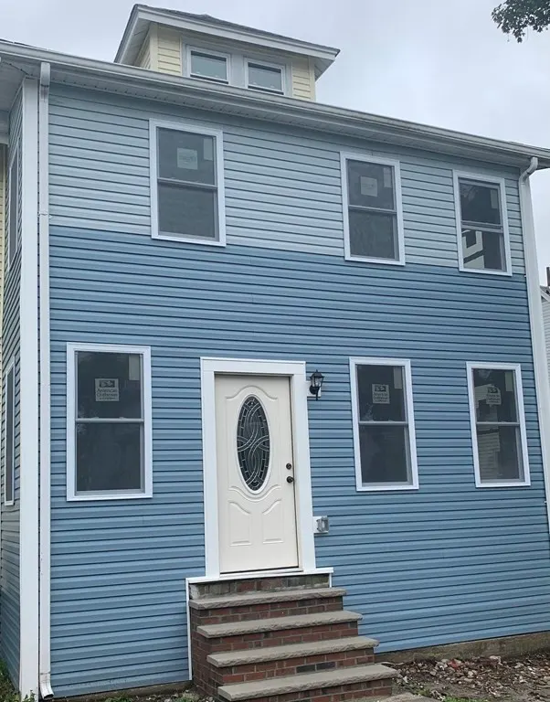 9 Farnum St #2, Quincy