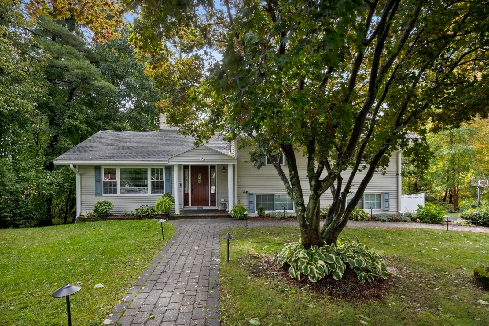 8 Patley Rd, North Reading