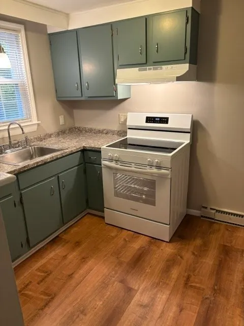 9 Cottage St. #3, Medway