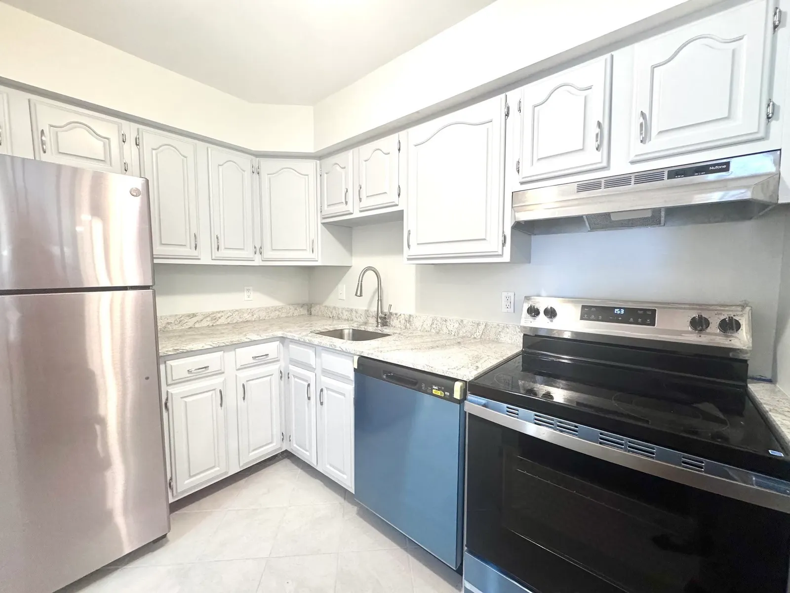 4975 Washington St #109, Boston