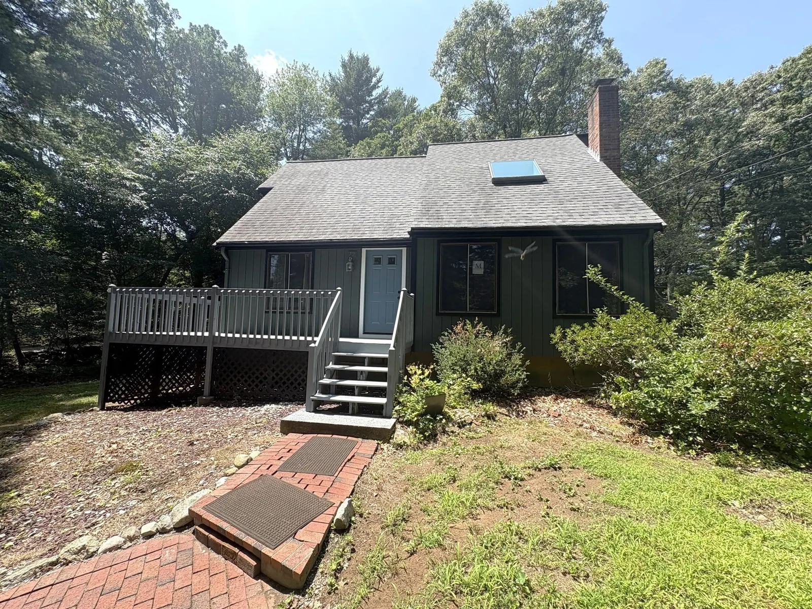 12 Walnut St, Millis
