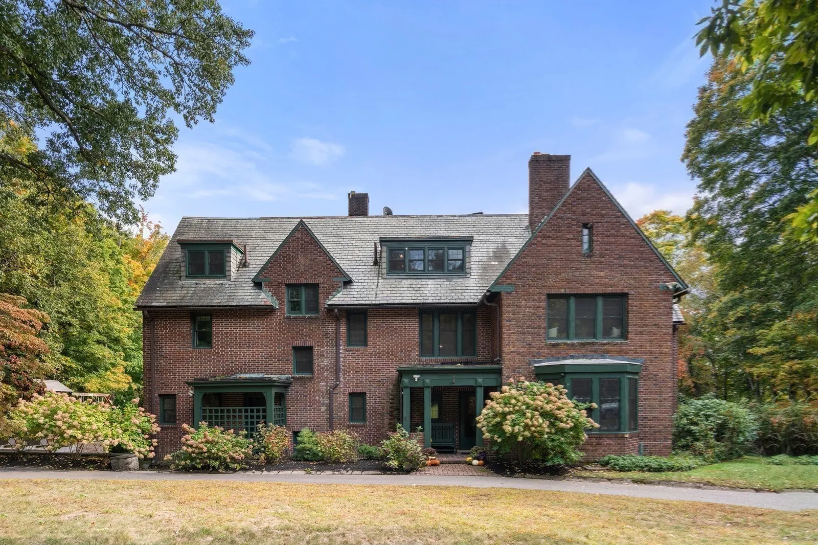 341 Highland St, Milton