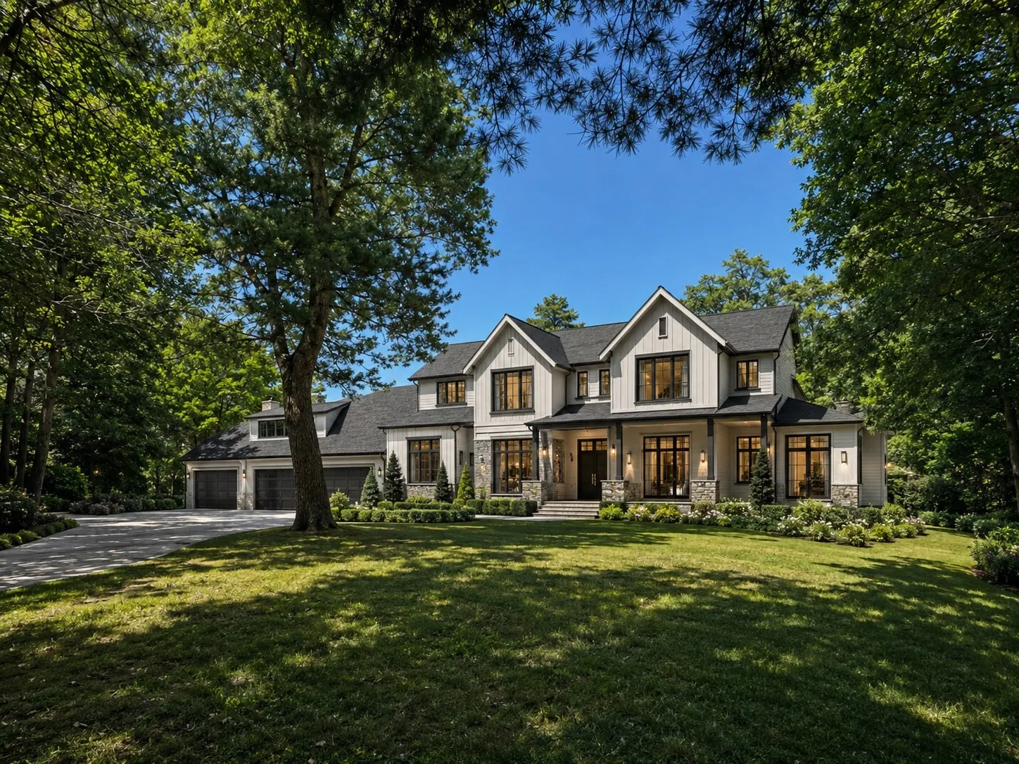 36 Blue Hill Dr, Westwood