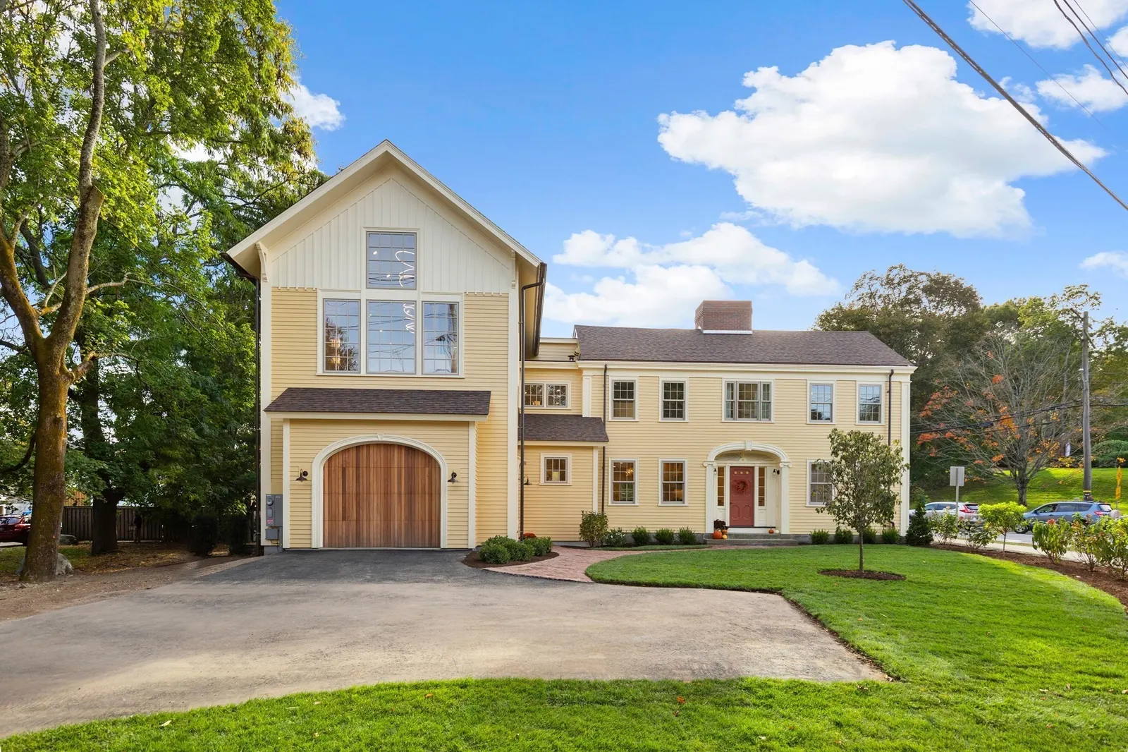 678 Massachusetts Ave #1, Lexington
