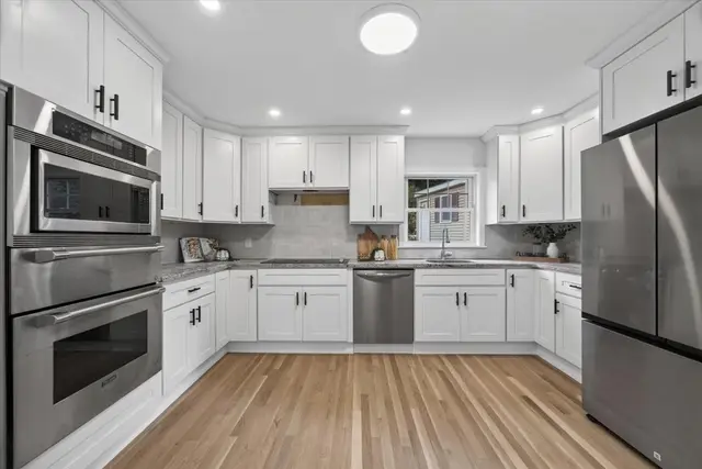 6 Hillside Ave
