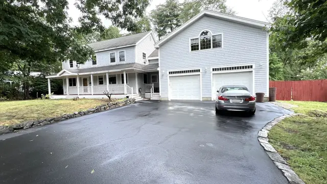 5 Kinney Ave