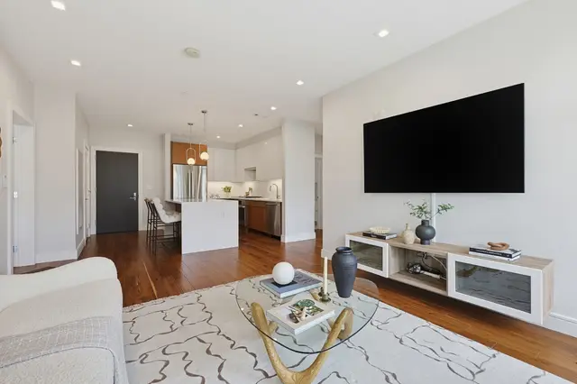 99 Sumner St #312