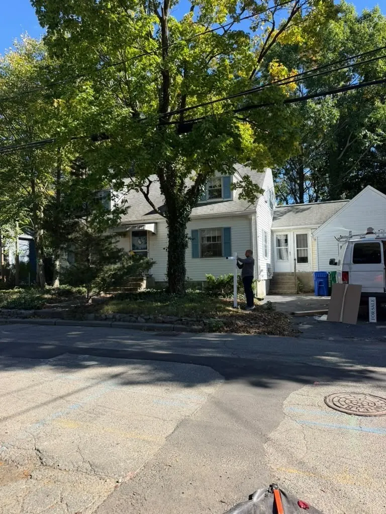 92 Sheridan, Newton