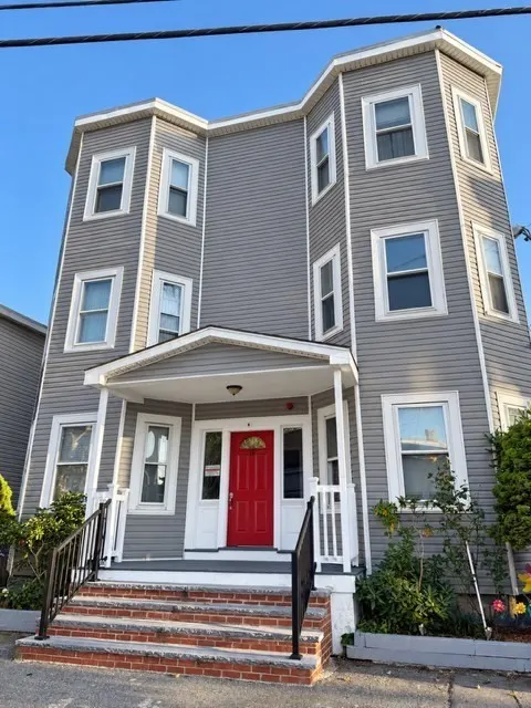 15 Wave Ave #1B, Revere