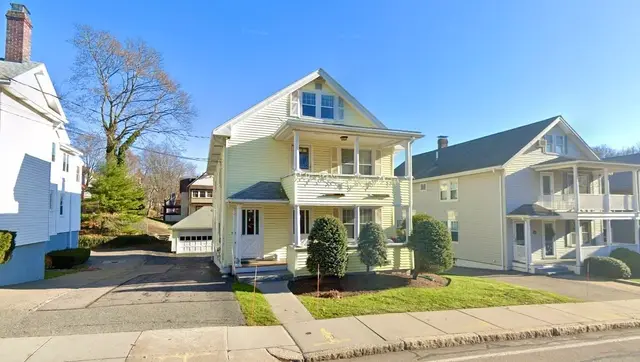 227 Common St