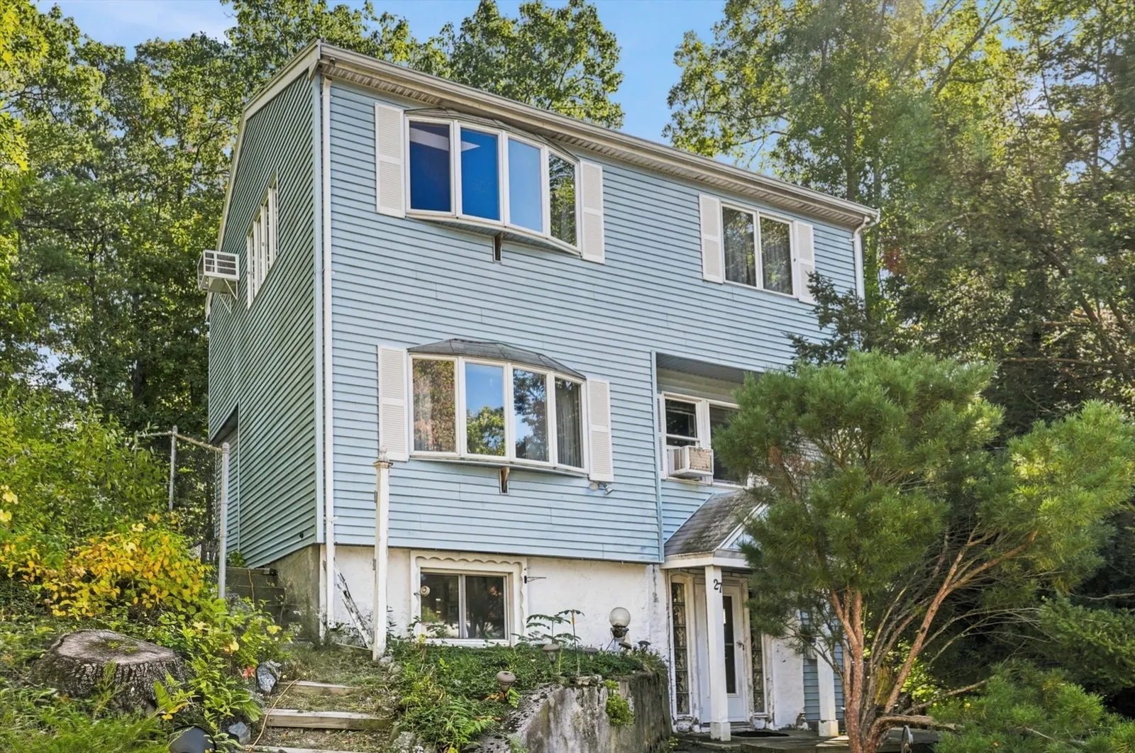 27 Malvern St, Waltham