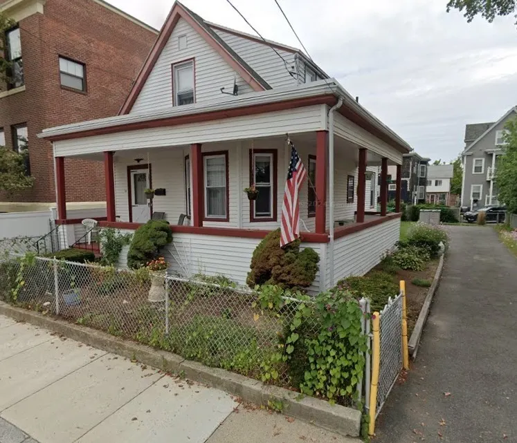 14 Irwin St, Winthrop