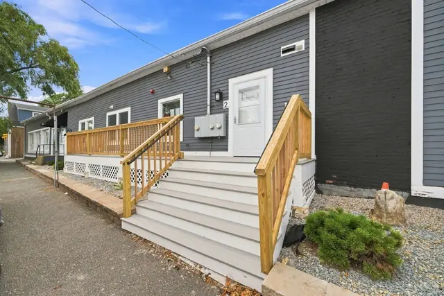 324 Essex Street #2
