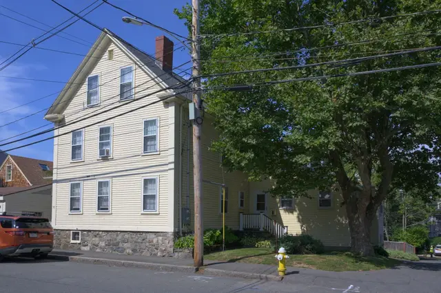 57 Elm #St