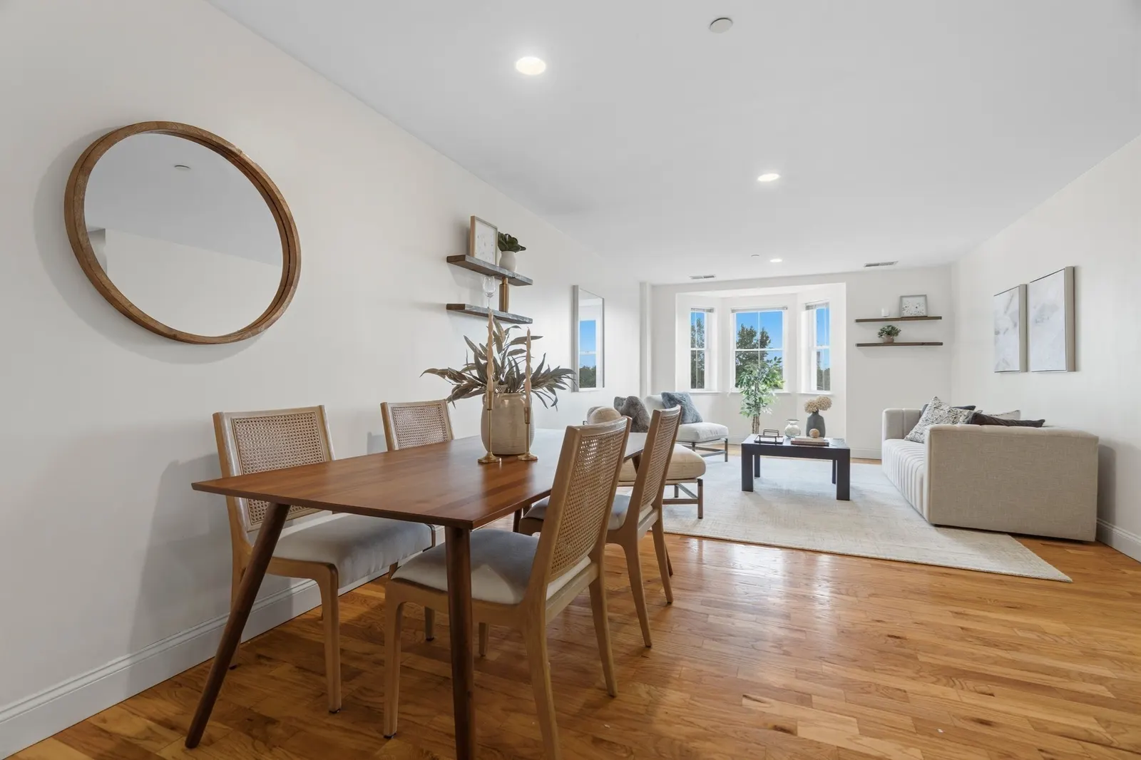 120 Wyllis Ave #310, Everett