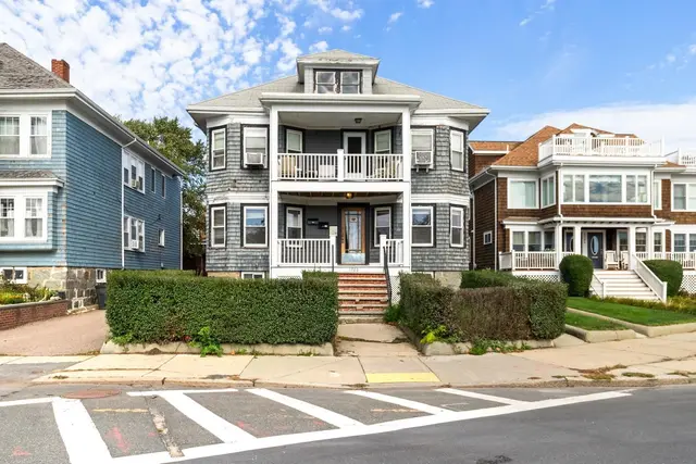 1762 Columbia Rd #1