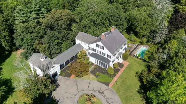 863 Boston Post Road