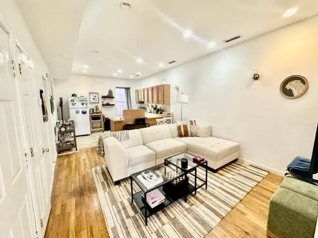111 Salem #2, Boston