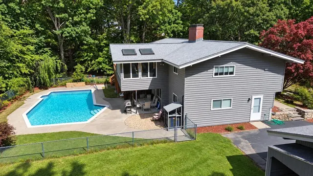80 Winter St