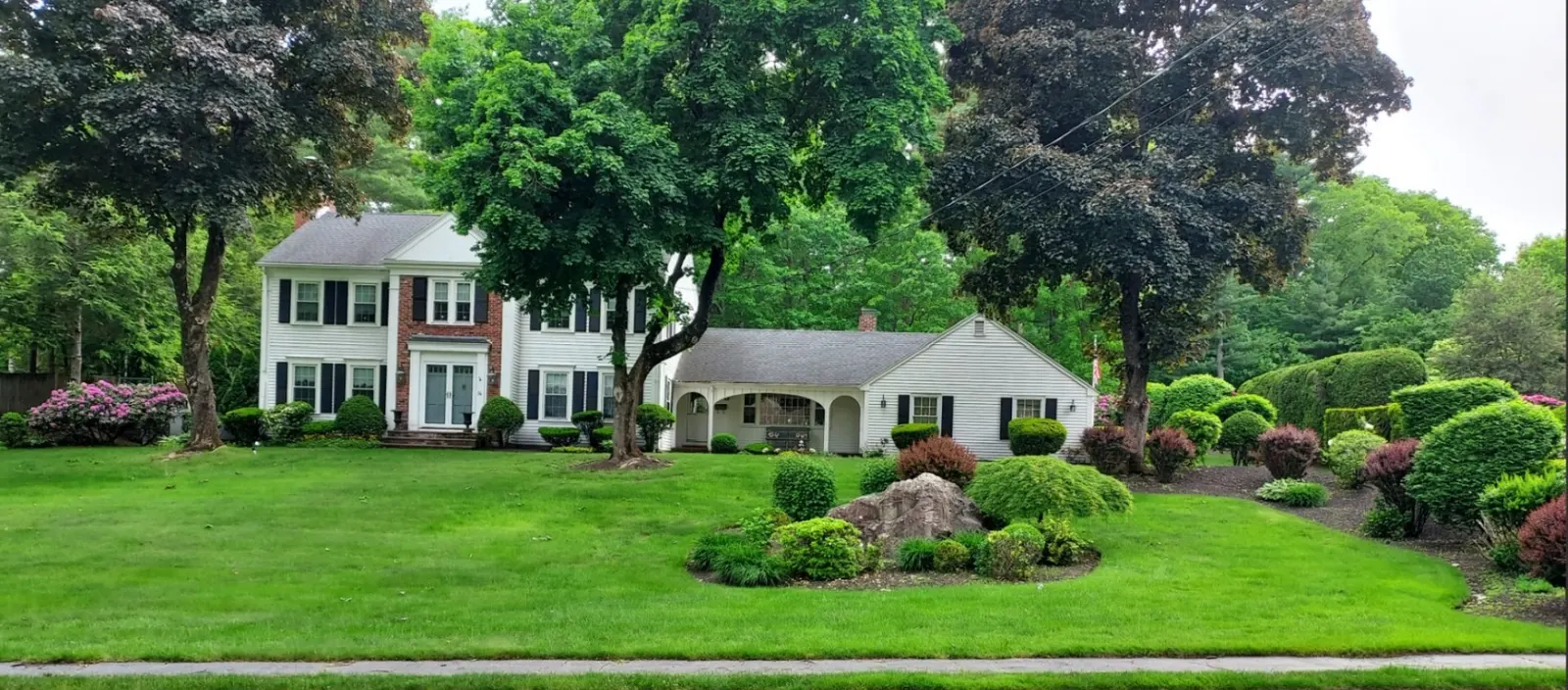 14 Huntingdon Rd, Lynnfield
