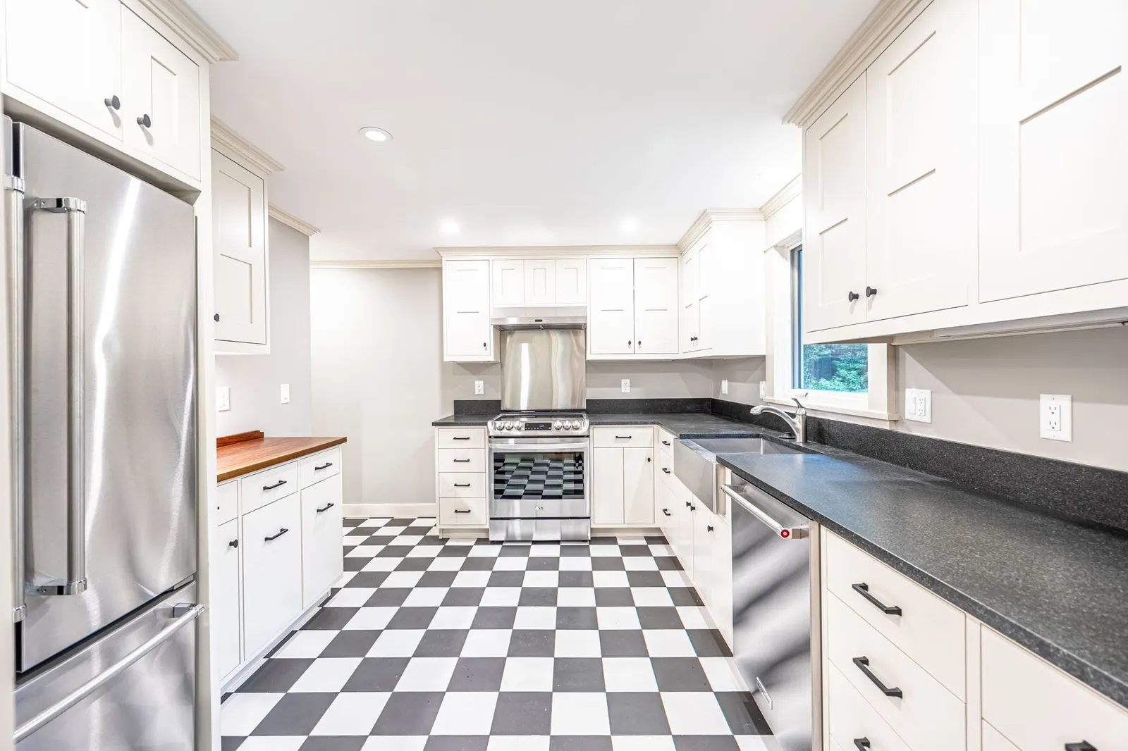 85 Woodland Rd, Boston