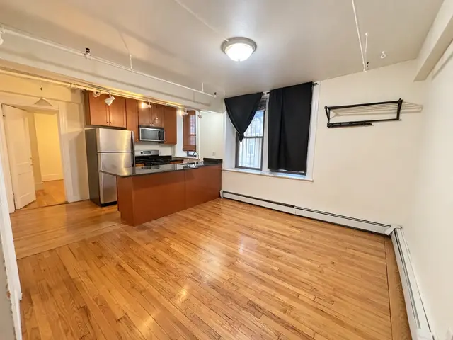 51 Park Dr #B1