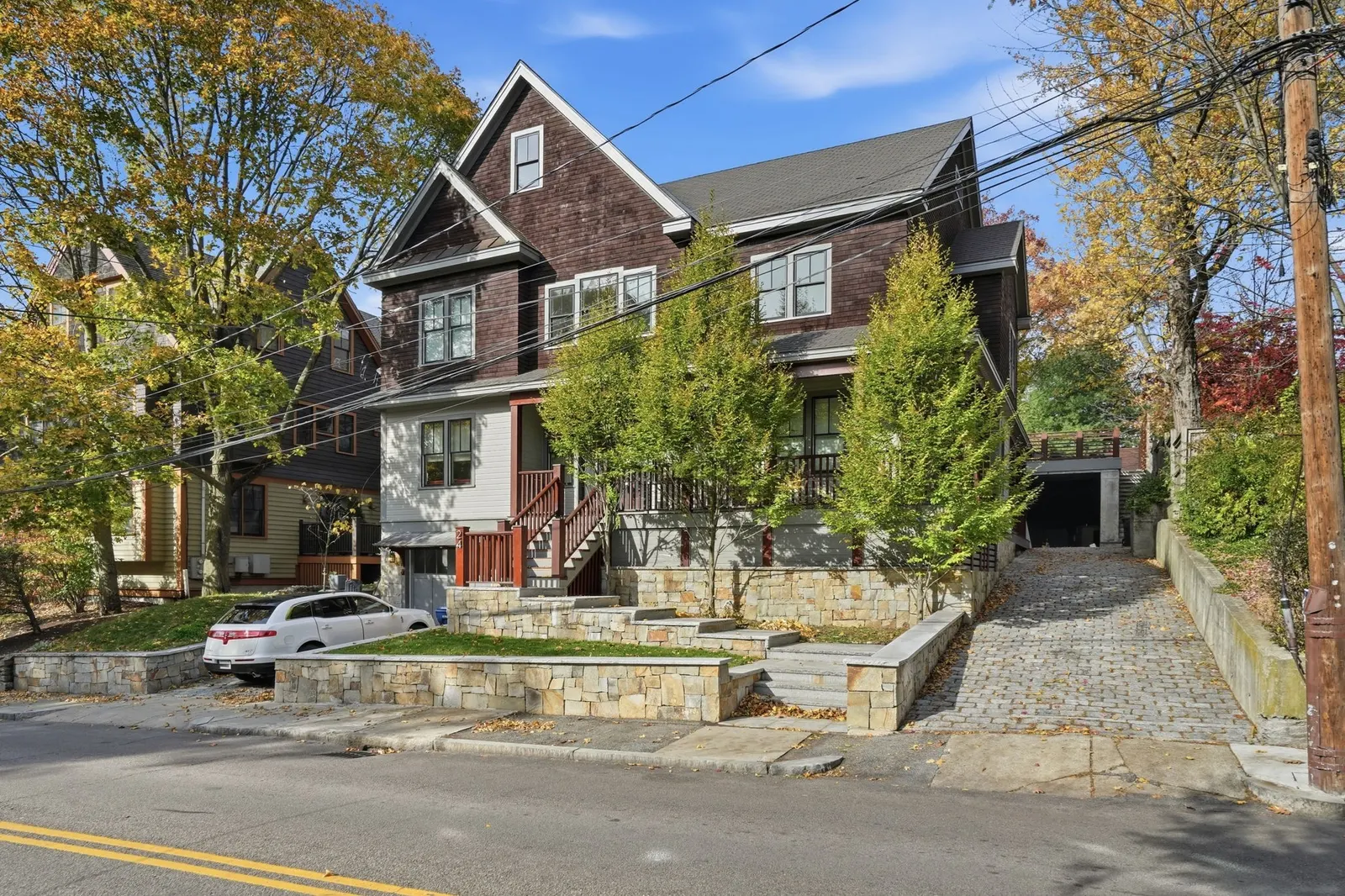 24 Sigourney St #2, Boston