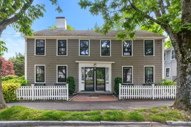 210-212 North St