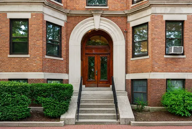 31 Linnaean St #2