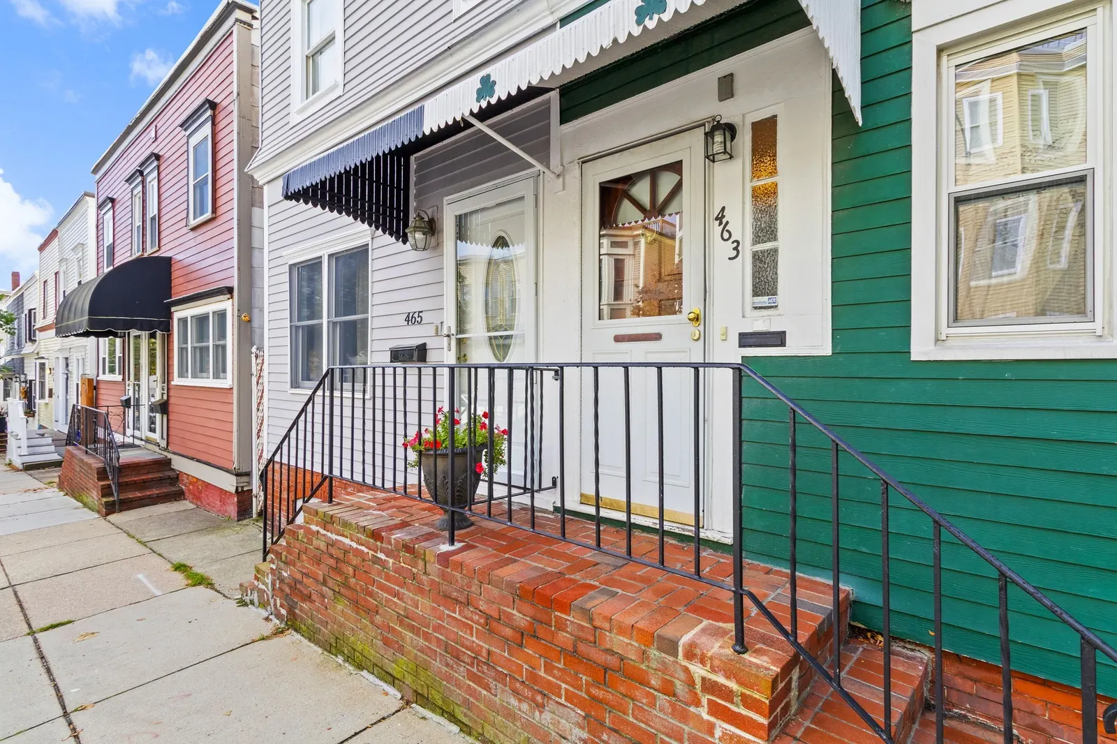 463 E 6th St, Boston