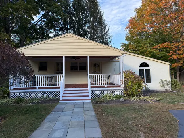 6 Stock Farm Road #6