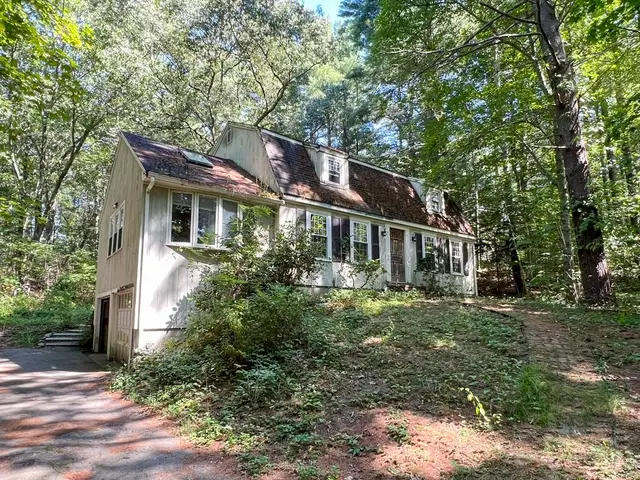 94 Mountain Ave