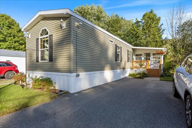 22 Willow Road