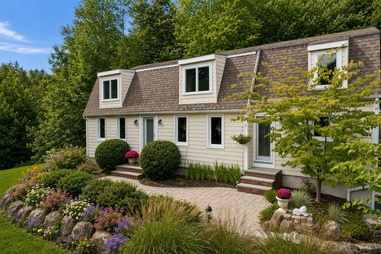 64 Pine Hill Road, Southborough