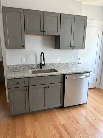 24 Dunlap Street #2