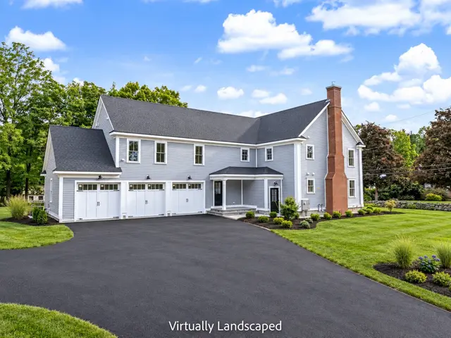 27 Ash St