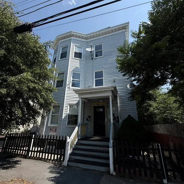 28 Minot St #3