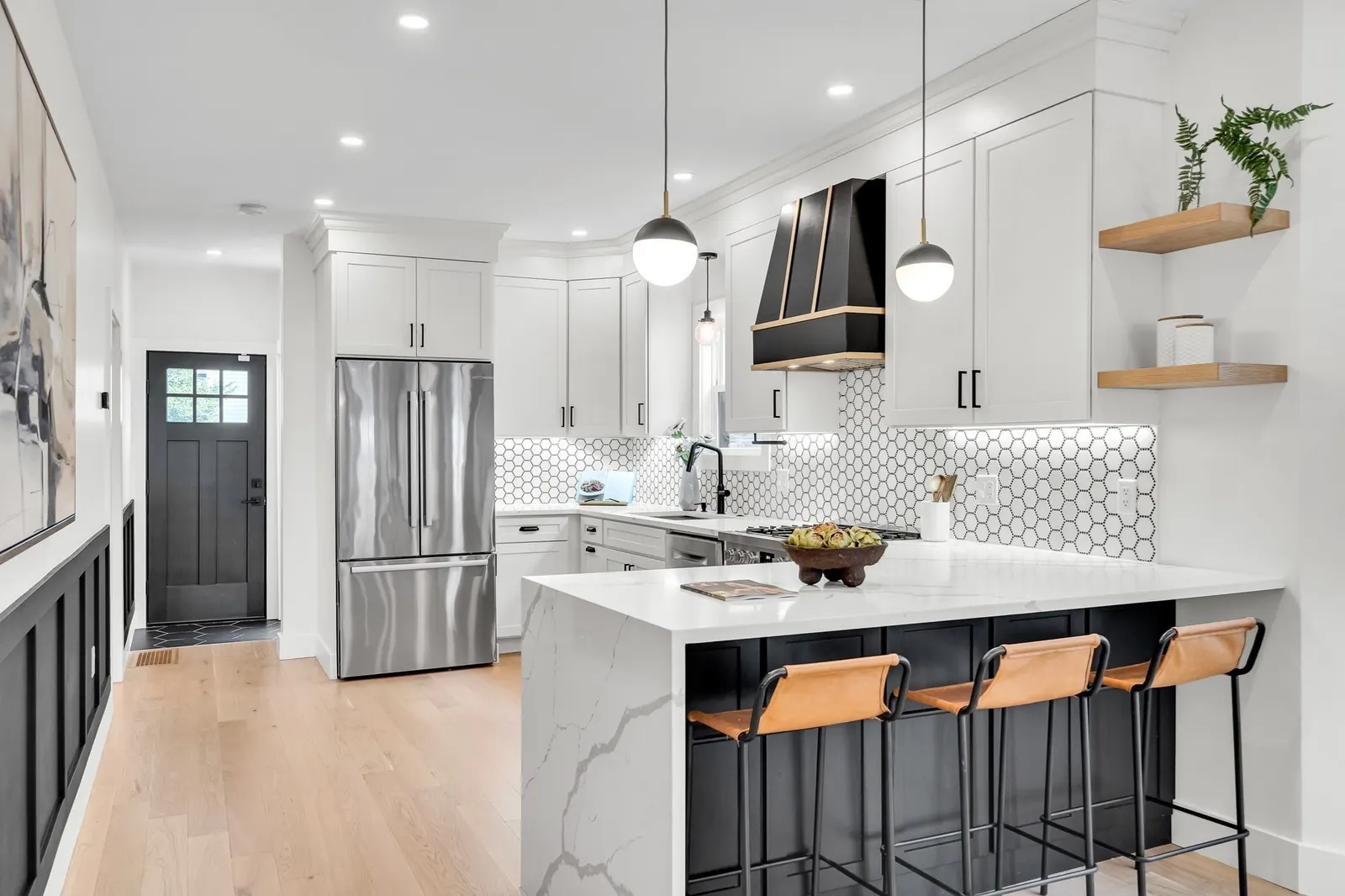 17 College Hill Road #1, Somerville